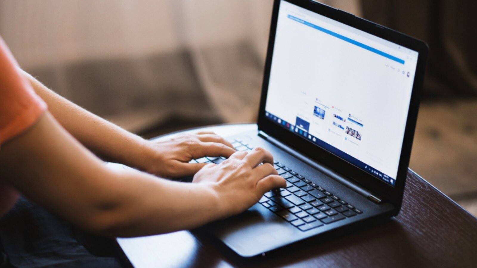 laptop screen repair cost in south africa